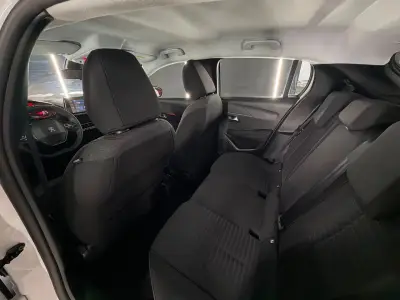 Peugeot 208 2022 · foto 13
