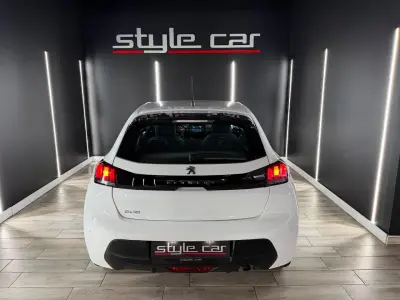 Peugeot 208 2022 · foto 3