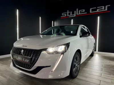 Peugeot 208 2022 en Gran Canaria · CEC