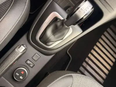 Renault Captur 2018 · foto 9