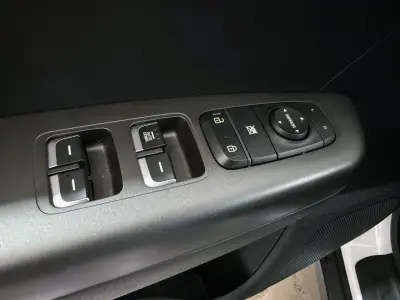 KIA Sportage 2019 · foto 12