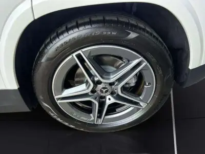 Mercedes-Benz GLA 2024 · foto 6