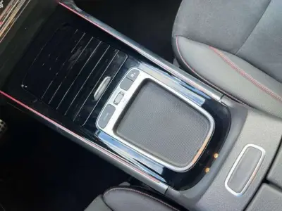 Mercedes-Benz GLA 2024 · foto 14