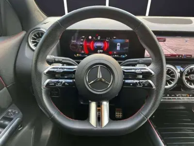 Mercedes-Benz GLA 2024 · foto 10