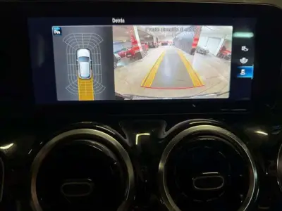 Mercedes-Benz GLA 2023 · foto 12