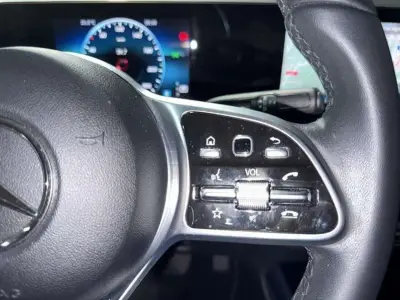 Mercedes-Benz GLA 2023 · foto 11