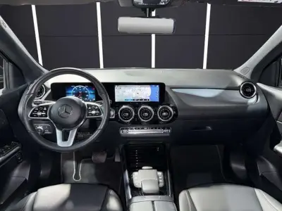 Mercedes-Benz GLA 2023 · foto 9