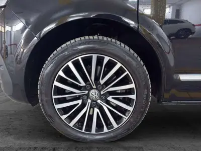 Volkswagen Multivan 2022 · foto 7