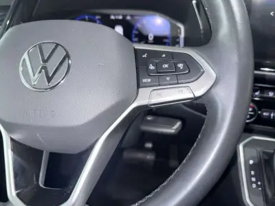 Volkswagen Multivan 2022 · foto 12