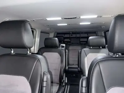 Volkswagen Multivan 2022 · foto 17