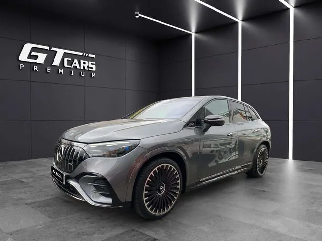 Mercedes-Benz EQE AMG 2023 en 2 islas · CEC