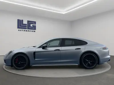 Porsche Panamera 2020 · foto 8