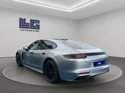 Porsche Panamera 2020 · foto 7