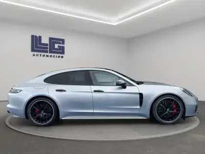 Porsche Panamera 2020 · foto 4