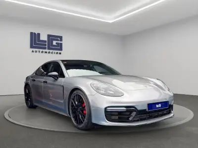 Porsche Panamera 2020 · foto 3