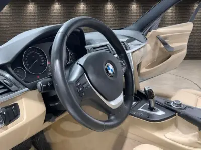 BMW Serie 3 2012 · foto 9