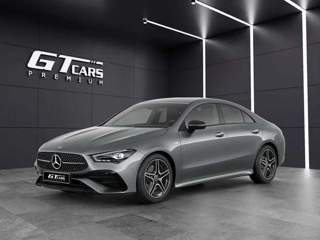 Mercedes-Benz CLA 2025 en 2 islas · CEC