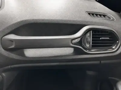 Jeep Renegade 2022 · foto 12