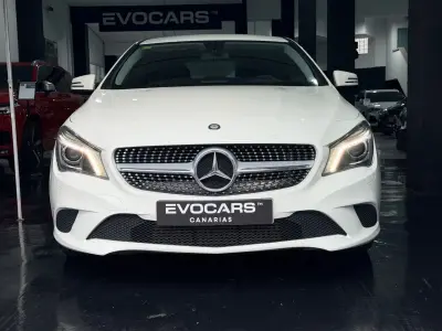 Mercedes-Benz CLA 2017 · foto 2