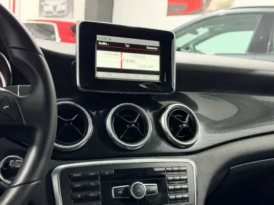 Mercedes-Benz CLA 2017 · foto 13