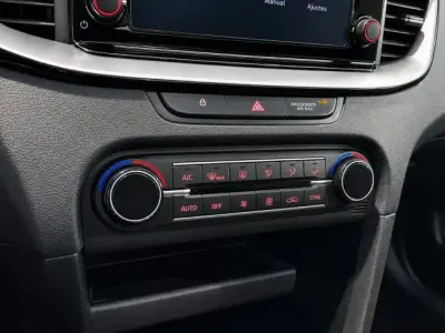 KIA Ceed 2023 · foto 13