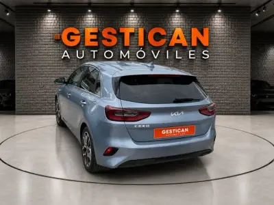 KIA Ceed 2023 · foto 5