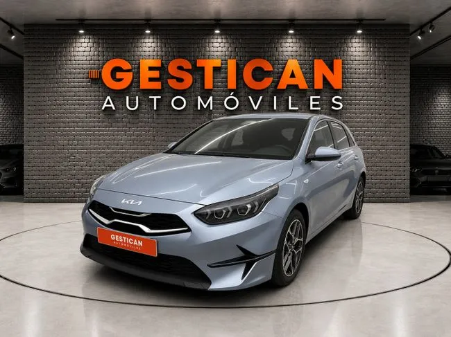 KIA Ceed 2023 en 4 islas · CEC