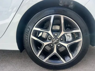 KIA Ceed 2023 · foto 15