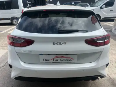 KIA Ceed 2023 · foto 5