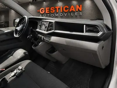 Volkswagen Transporter 2023 · foto 10