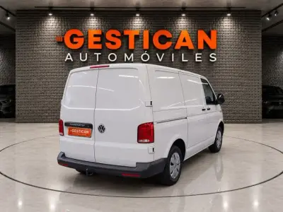 Volkswagen Transporter 2023 · foto 5