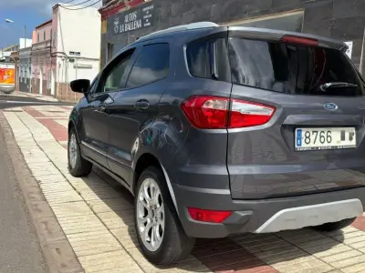 Ford Ecosport 2016 · foto 6