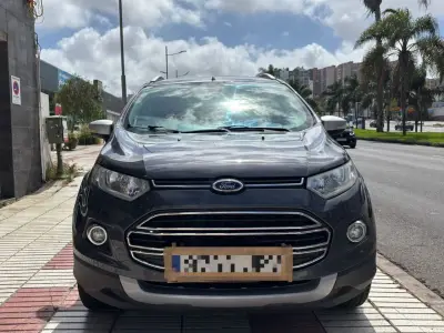 Ford Ecosport 2016 · foto 2