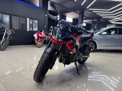 Aprilia Tuono 2025 · foto 7