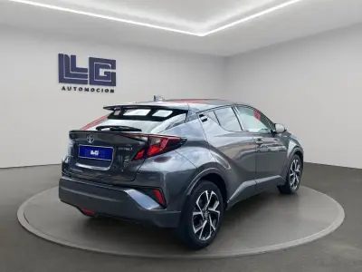 Toyota C-HR 2023 · foto 6