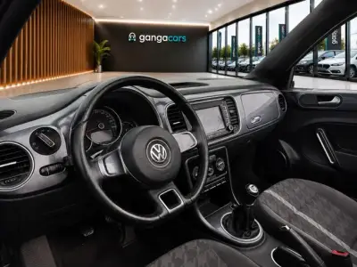 Volkswagen Beetle 2019 · foto 12