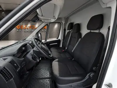 Peugeot Boxer 2022 · foto 8