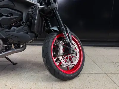 Ducati Monster 2023 · foto 10