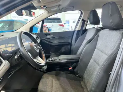 BMW Serie 2 Active Tourer 2023 · foto 11