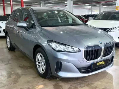 BMW Serie 2 Active Tourer 2023 · foto 4