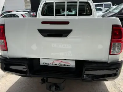 Toyota Hilux 2019 · foto 5