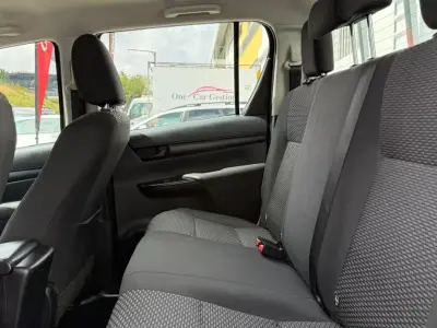 Toyota Hilux 2019 · foto 10