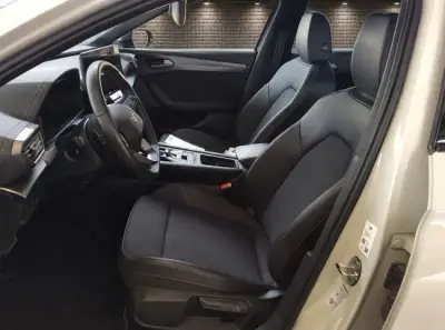 CUPRA Leon 2025 · foto 11
