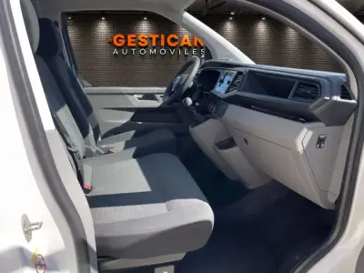 Volkswagen Transporter 2022 · foto 8