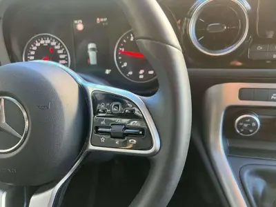 Mercedes-Benz Clase T 2023 · foto 11