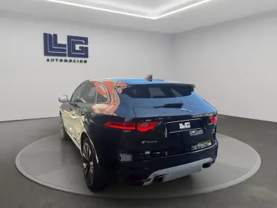 Jaguar F-Pace 2017 · foto 8