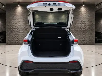 Toyota C-HR 2026 · foto 5