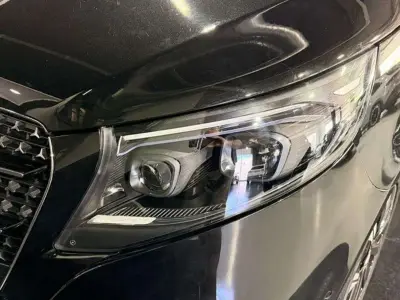 Mercedes-Benz Clase V 2025 · foto 5