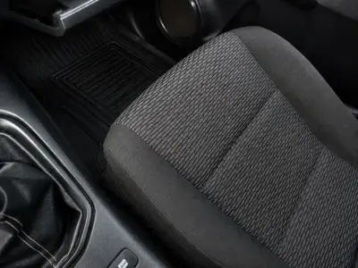 Toyota Hilux 2021 · foto 9