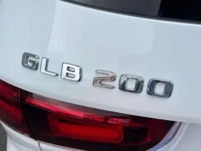 Mercedes-Benz GLB 2022 · foto 6